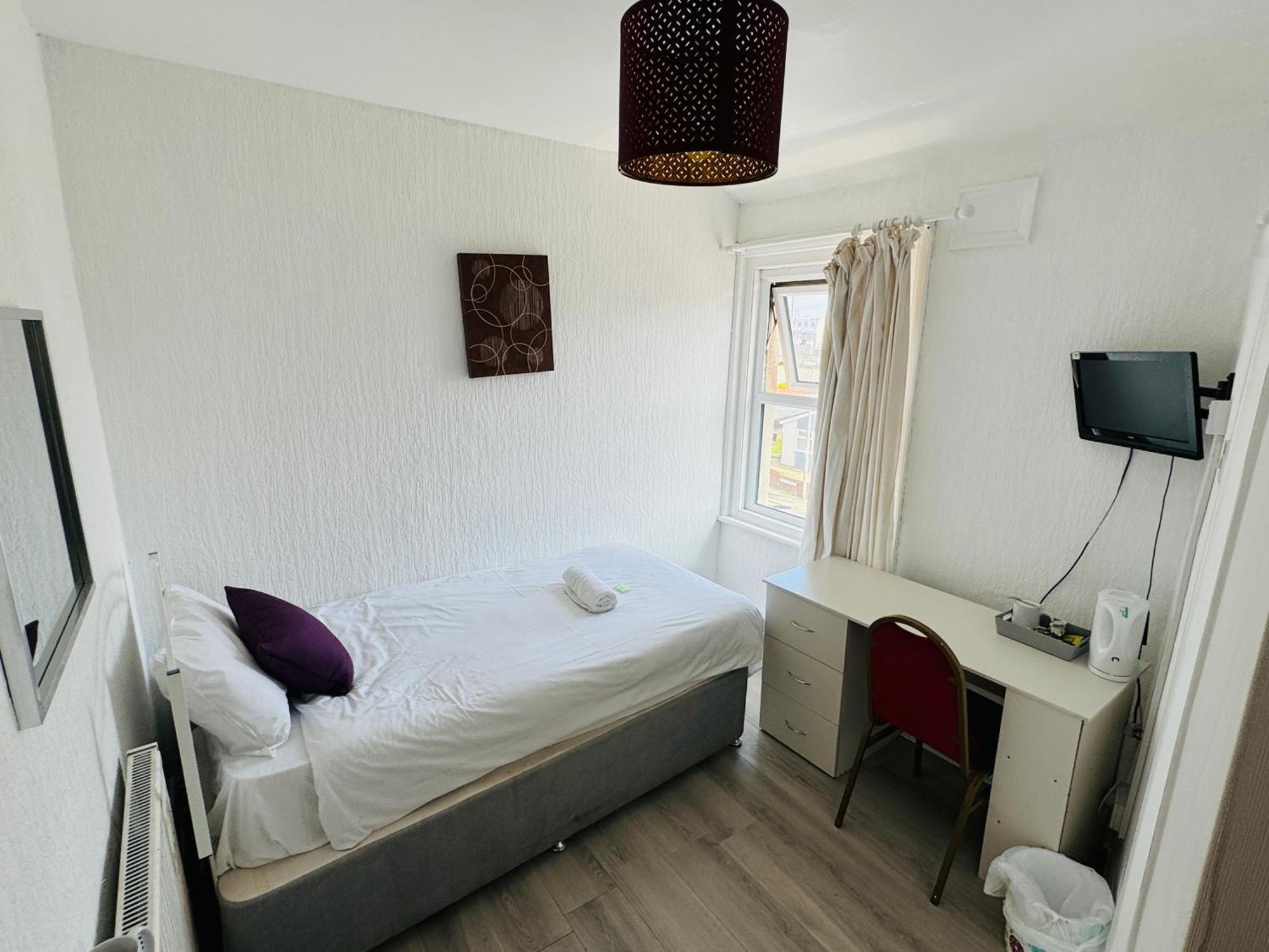Burlington West Hotel Μπλάκπουλ Εξωτερικό φωτογραφία