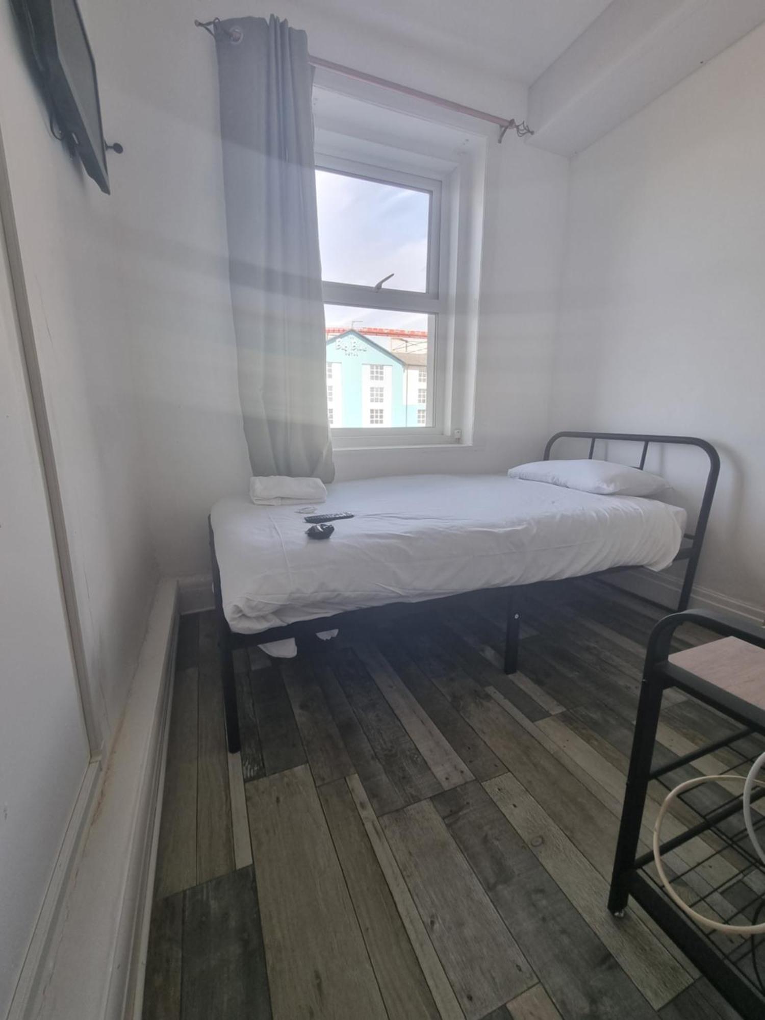 Burlington West Hotel Μπλάκπουλ Δωμάτιο φωτογραφία